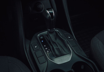 Подержанный автомобиль Hyundai Santa Fe 2012 года (12 фото)