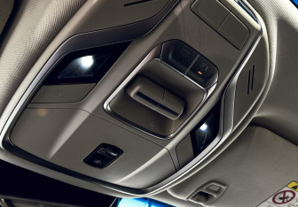 Подержанный автомобиль Geely Atlas Pro 2023 года (15 фото)