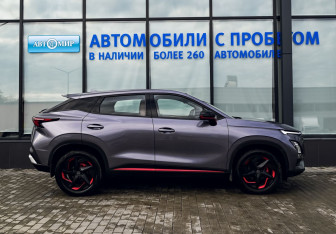 Подержанный автомобиль Omoda C5 2024 года (6 фото)