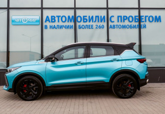 Подержанный автомобиль Geely Coolray 2024 года (2 фото)