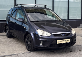 Подержанный автомобиль Ford C-MAX 2007 года (7 фото)
