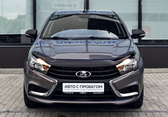 Подержанный автомобиль LADA (ВАЗ) Vesta Sedan 2019 года (8 фото)