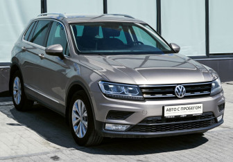 Подержанный автомобиль Volkswagen Tiguan 2017 года (7 фото)