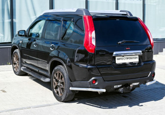 Подержанный автомобиль Nissan X-Trail 2011 года (3 фото)