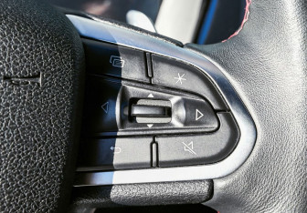 Подержанный автомобиль Geely Tugella 2023 года (12 фото)