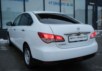 Подержанный автомобиль Nissan Almera Sedan 2014 года (3 фото)