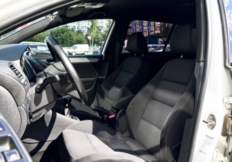 Подержанный автомобиль Volkswagen Golf Hatchback 2012 года (15 фото)