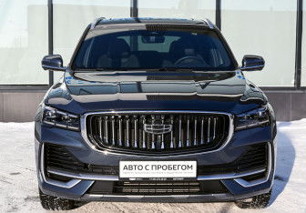 Подержанный автомобиль Geely Monjaro 2024 года (8 фото)