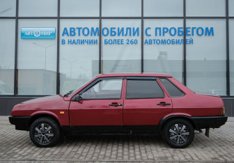 Подержанный автомобиль LADA (ВАЗ) 21099 1997 года (2 фото)