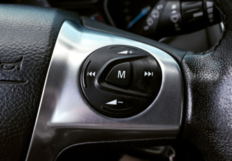 Подержанный автомобиль Ford Focus Hatchback 2013 года (12 фото)