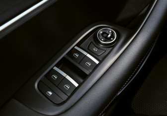 Подержанный автомобиль Chery Tiggo 7 Pro 2021 года (14 фото)