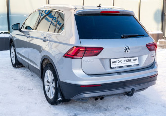 Подержанный автомобиль Volkswagen Tiguan 2017 года (4 фото)
