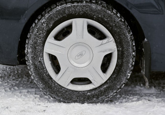 Подержанный автомобиль Ford Fiesta Hatchback 2007 года (19 фото)