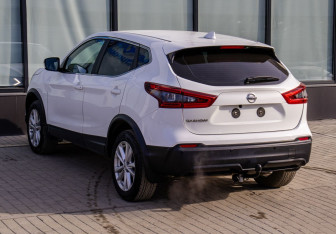 Подержанный автомобиль Nissan Qashqai 2019 года (3 фото)