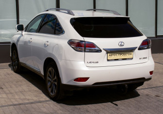 Подержанный автомобиль Lexus RX 2012 года (3 фото)