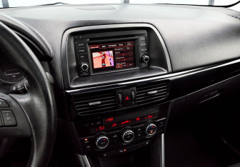 Подержанный автомобиль Mazda CX-5 2012 года (10 фото)