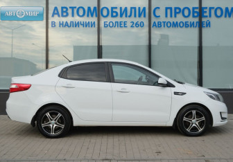 Подержанный автомобиль Kia Rio Sedan 2014 года (6 фото)