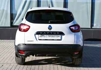Подержанный автомобиль Renault Kaptur 2019 года (4 фото)