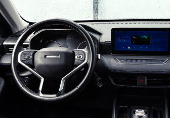 Подержанный автомобиль Haval Jolion 2025 года (12 фото)