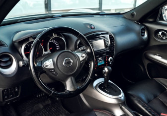 Подержанный автомобиль Nissan Juke 2011 года (14 фото)