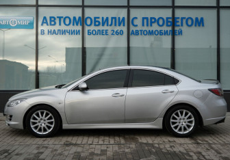 Подержанный автомобиль Mazda 6 Liftback 2007 года (2 фото)