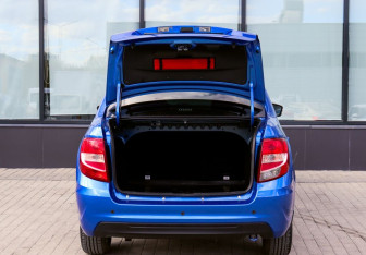 Подержанный автомобиль LADA (ВАЗ) Granta Liftback 2020 года (18 фото)