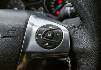 Подержанный автомобиль Ford Focus Sedan 2012 года (14 фото)