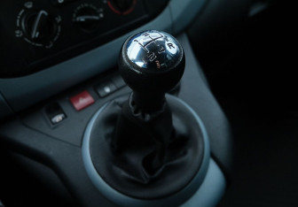 Подержанный автомобиль Citroen Berlingo 2013 года (11 фото)