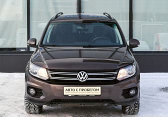 Подержанный автомобиль Volkswagen Tiguan 2016 года (8 фото)