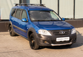 Подержанный автомобиль LADA (ВАЗ) Largus Wagon 2020 года (7 фото)