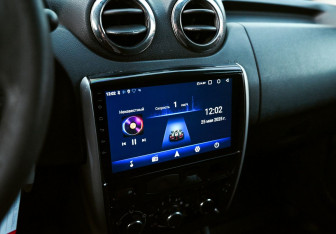 Подержанный автомобиль Renault Duster 2015 года (13 фото)