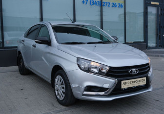 Подержанный автомобиль LADA (ВАЗ) Vesta Sedan 2019 года (7 фото)