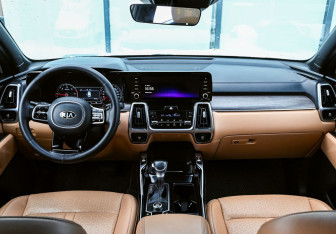 Подержанный автомобиль Kia Sorento 2020 года (16 фото)