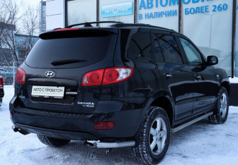 Подержанный автомобиль Hyundai Santa Fe 2006 года (5 фото)