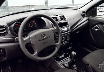Подержанный автомобиль LADA (ВАЗ) Granta Liftback 2022 года (12 фото)