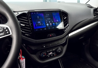 Подержанный автомобиль LADA (ВАЗ) Vesta Wagon 2018 года (11 фото)