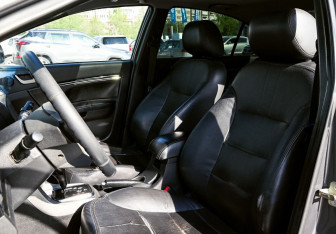 Подержанный автомобиль Geely Emgrand EC7 Sedan 2013 года (17 фото)