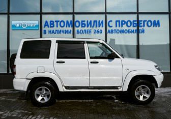 Подержанный автомобиль УАЗ Patriot 2013 года (6 фото)