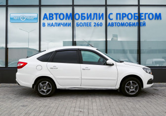 Подержанный автомобиль LADA (ВАЗ) Granta Liftback 2019 года (6 фото)