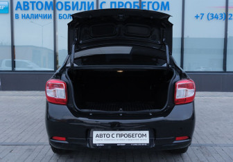 Подержанный автомобиль Renault Logan Sedan 2021 года (18 фото)
