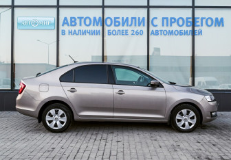 Подержанный автомобиль Skoda Rapid Liftback 2019 года (6 фото)