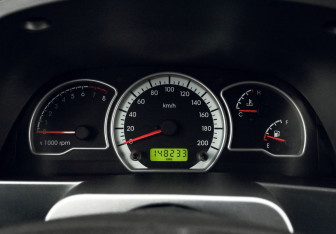 Подержанный автомобиль Daewoo Nexia Sedan 2008 года (11 фото)