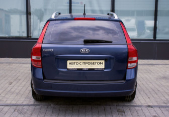Подержанный автомобиль Kia Ceed Wagon 2011 года (4 фото)