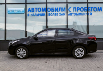 Подержанный автомобиль Kia Rio Sedan 2019 года (2 фото)