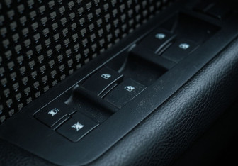 Подержанный автомобиль Chevrolet Captiva 2007 года (11 фото)