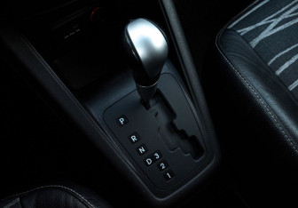 Подержанный автомобиль Kia Venga 2014 года (14 фото)