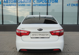 Подержанный автомобиль Kia Rio Sedan 2014 года (4 фото)
