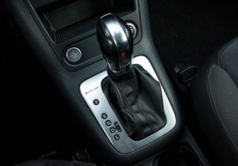 Подержанный автомобиль Volkswagen Tiguan 2013 года (12 фото)