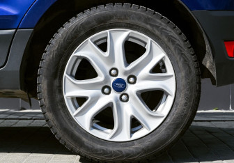 Подержанный автомобиль Ford EcoSport 2016 года (23 фото)