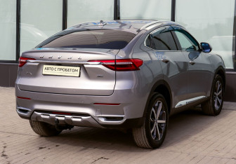 Подержанный автомобиль Haval F7x 2020 года (5 фото)